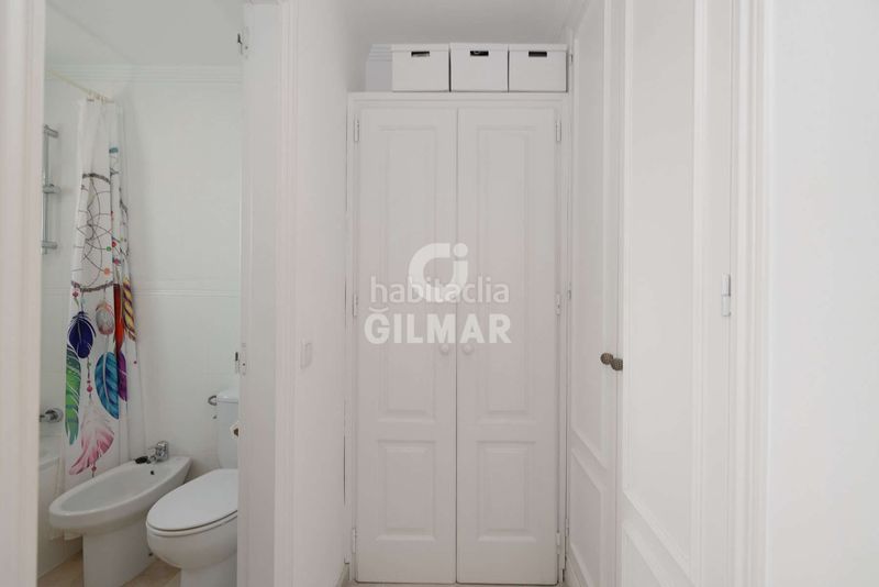 Foto a8fc1401-76cd-4a47-8e31-3983a4e703fd. Casa aparellada amb calefacció aparcament a sierra de Estepona - avda. de andalucía Estepona