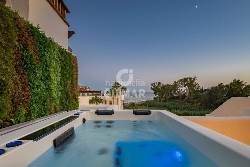 Foto e6fcb747-9f3d-42ed-9264-be20c8b8f4a6. Àtic amb calefacció aparcament piscina a El Velerín Estepona
