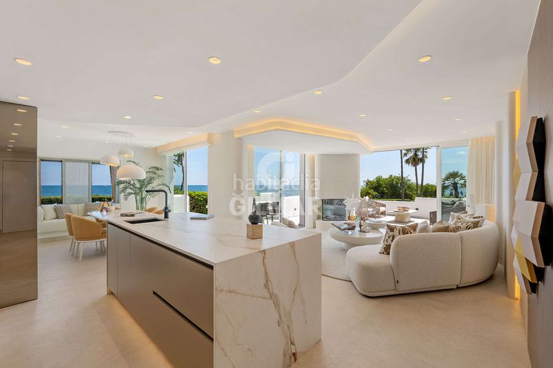 Foto 558f46e6-6f4d-45ac-9a2e-bc0f8998446e. Apartament amb calefacció piscina a Zona de Punta Plata Estepona