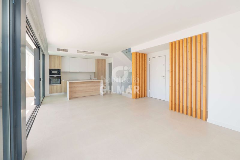 Foto 79a810ef-22b0-4741-8cae-e5a731fb9393. Casa aparellada amb calefacció aparcament piscina a Estepona