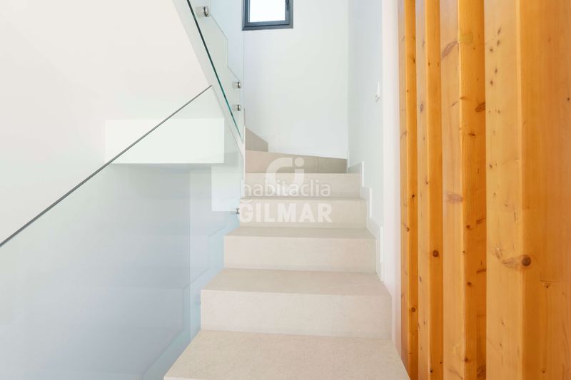 Foto faf57ba6-d6be-41d3-8a77-de2552050275. Casa aparellada amb calefacció aparcament piscina a Estepona