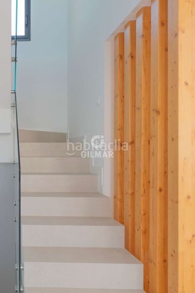 Foto 0700a070-a70d-4632-87e5-761a4125185b. Casa aparellada amb calefacció aparcament piscina a Estepona