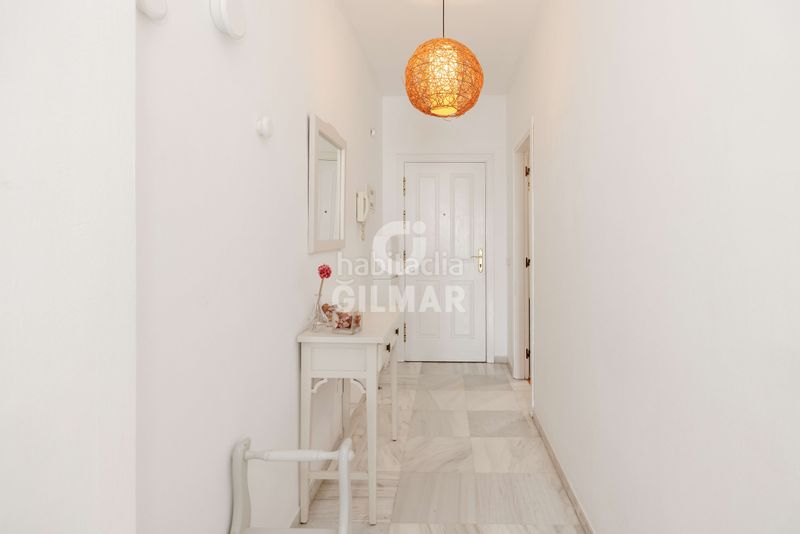 Foto 1d00bbe7-2d59-4e11-804b-65eea7a7c057. Apartament amb calefacció a Centro Estepona
