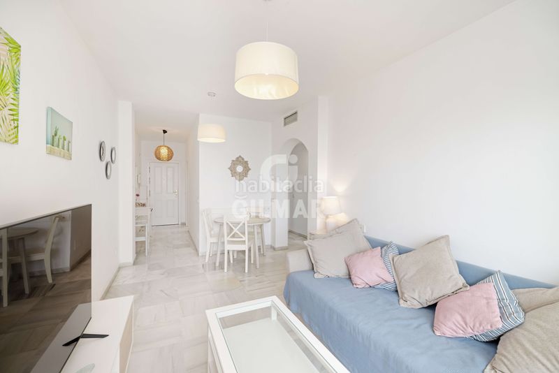 Foto 662a8749-7abd-4889-8086-f1162a030a30. Apartament amb calefacció a Centro Estepona