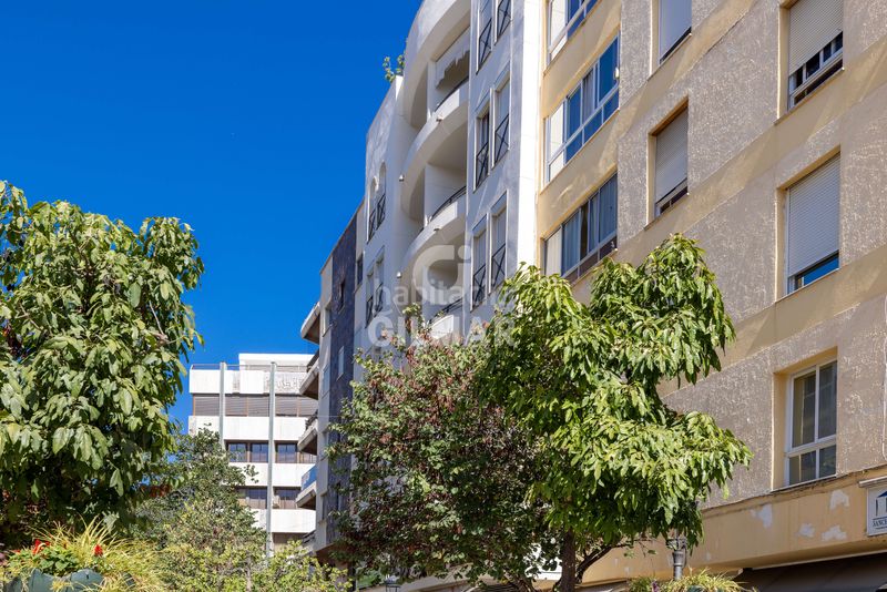 Foto 95eca710-7bd5-4b08-83a5-9cee473c4ff0. Apartament amb calefacció a Centro Estepona