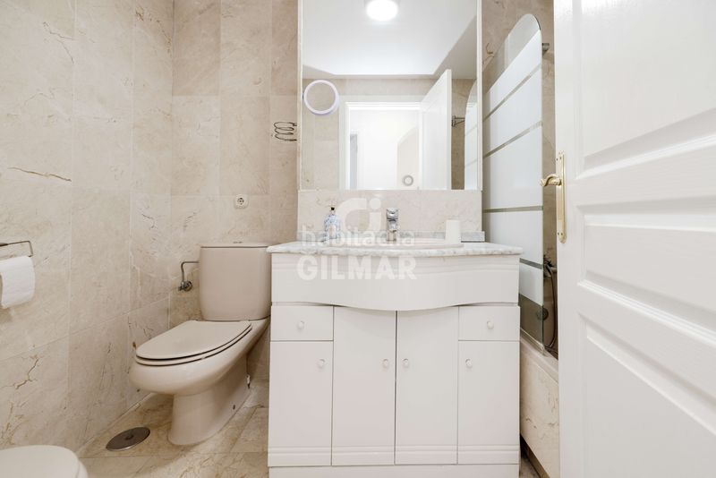 Foto 9b0146e8-3066-46b2-a701-29335bb34657. Apartament amb calefacció a Centro Estepona
