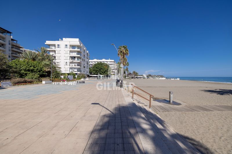 Foto eb015bc5-7a1b-42ff-b15e-efc095c4065e. Apartament amb calefacció a Centro Estepona