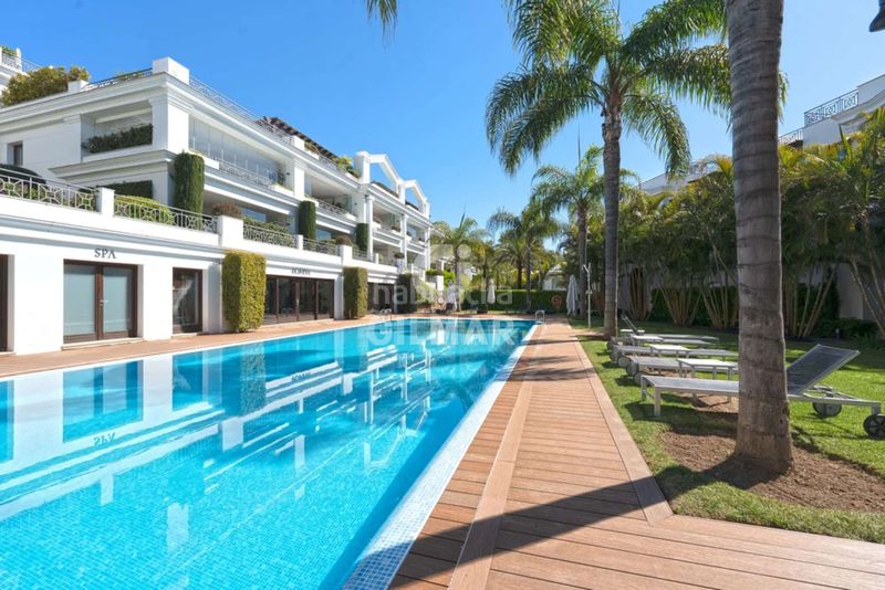Foto 7ac7548a-200b-4331-ba11-5643eebbeb3d. Apartament amb calefacció aparcament piscina a puerto de Estepona Estepona