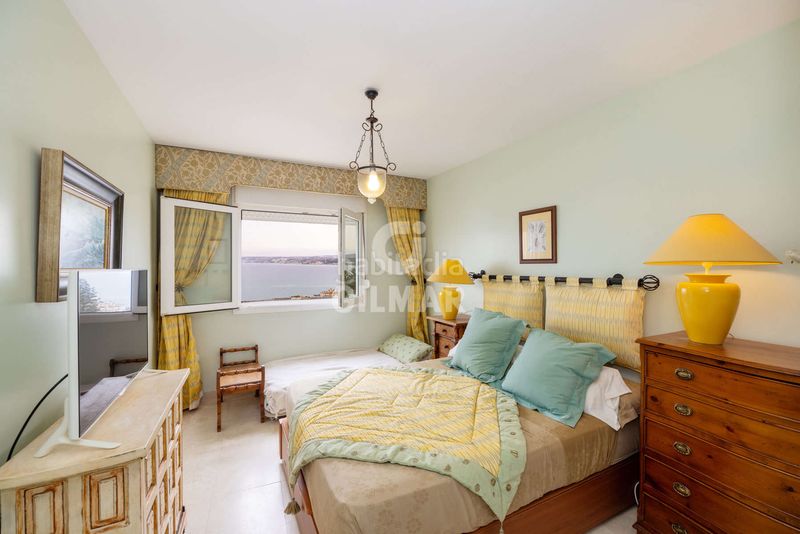 Foto 0be9b378-4d29-42a6-94f1-fe175e241479. Apartament amb calefacció aparcament piscina a puerto de Estepona Estepona