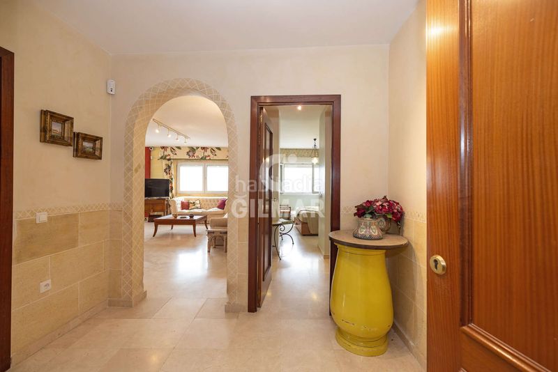 Foto 5a00307a-4843-4459-a49d-dba911438352. Apartament amb calefacció aparcament piscina a puerto de Estepona Estepona