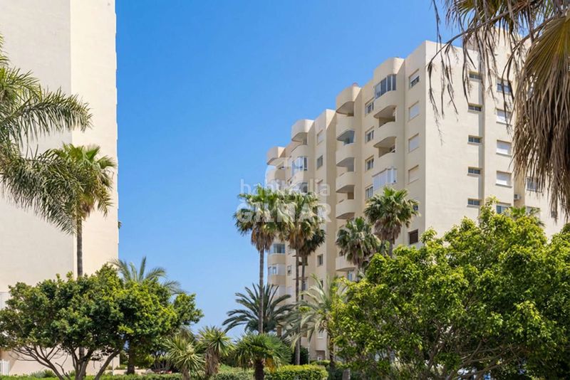 Foto bae6462d-f005-4d11-9f3d-810986afe057. Apartament amb calefacció aparcament piscina a puerto de Estepona Estepona