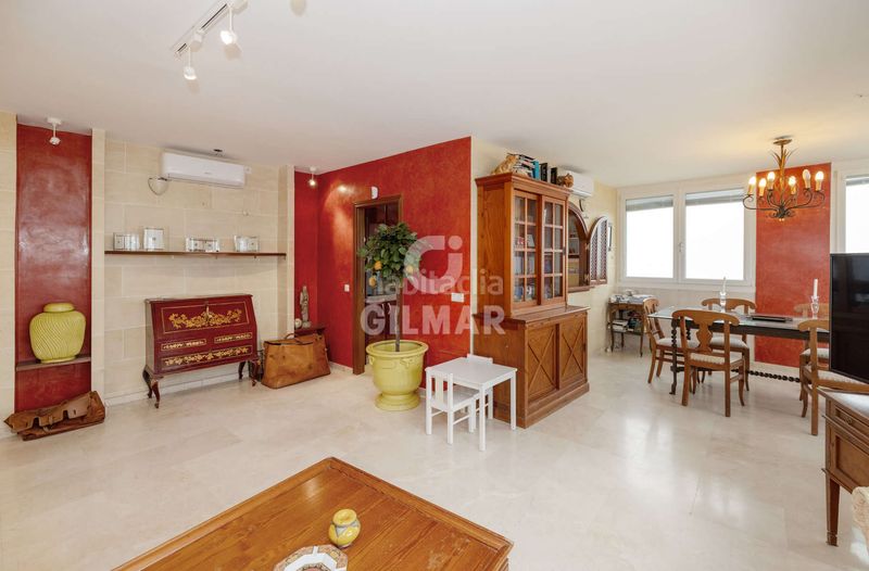 Foto c4ebc03a-f20a-4630-9188-b8a885f6a3ae. Apartament amb calefacció aparcament piscina a puerto de Estepona Estepona