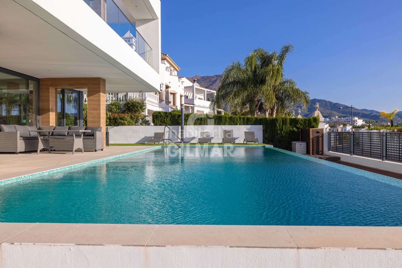 Foto cfc9ca8f-3e68-4db4-8187-60985b7ce167. Xalet amb calefacció piscina a Valle Romano Golf Estepona