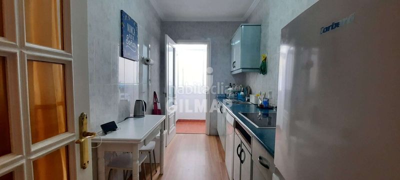 Foto 3ab4fe3d-f42c-48a1-8221-feec9a6c91a1. Apartament amb calefacció a puerto de Estepona Estepona