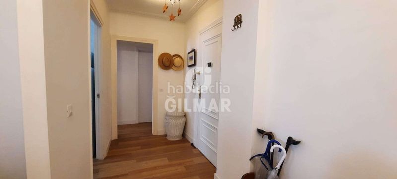 Foto c60fb7f3-2bb6-49c1-bd35-62ffc2c749eb. Apartament amb calefacció a puerto de Estepona Estepona