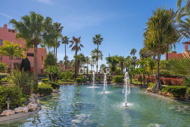 Foto 216500a8-2d65-413b-86cb-77218756451d. Planta baixa amb calefacció aparcament piscina a Estepona