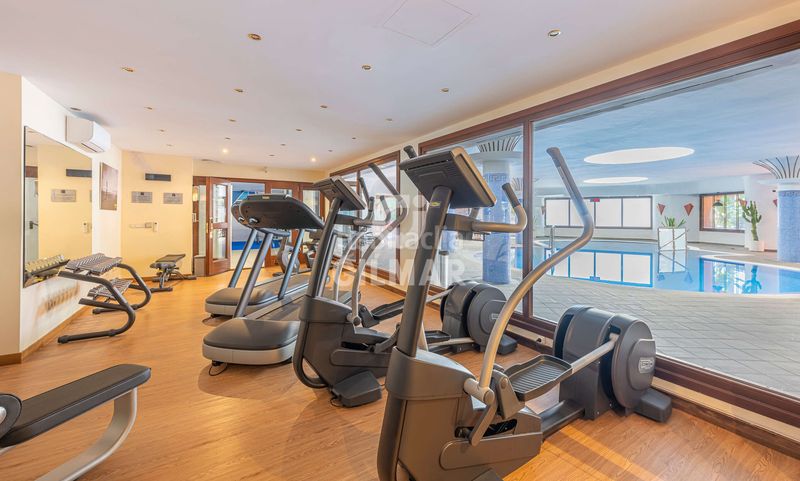 Foto ad91a33c-d365-4919-b282-e8636a64b994. Planta baixa amb calefacció aparcament piscina a Estepona