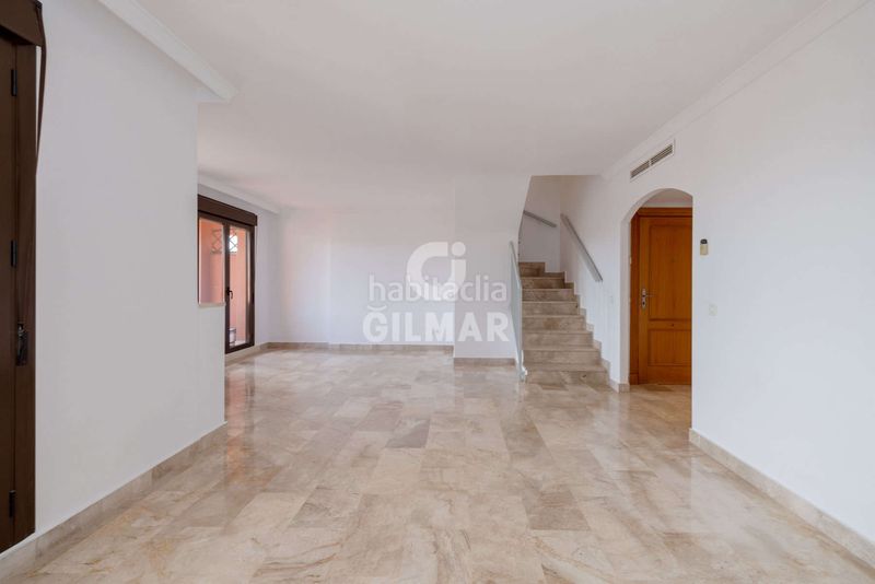 Foto 07a01782-9efb-458d-8979-cb3dd933ba1d. Dúplex amb aparcament piscina a Buenas Noches Estepona