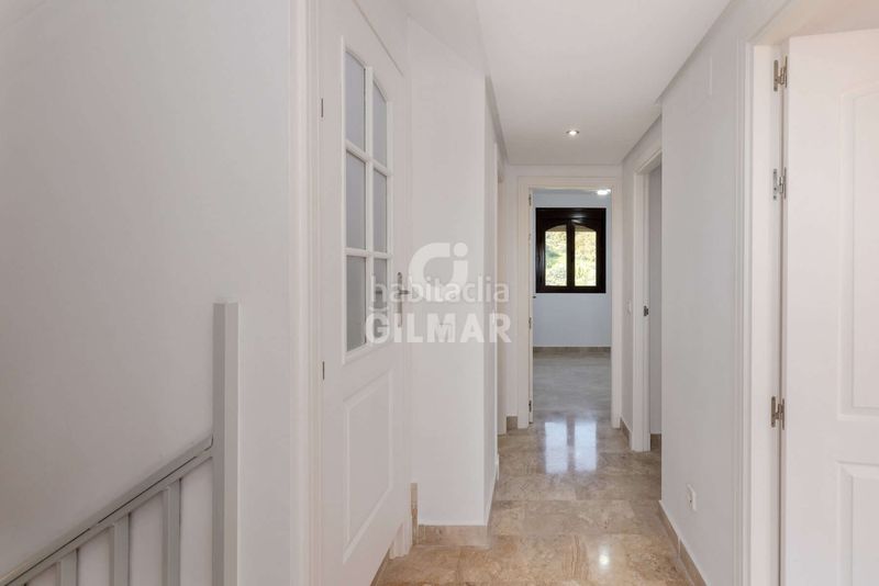 Foto 57e4f232-e48d-4c9c-bbae-f208a940738f. Dúplex amb aparcament piscina a Buenas Noches Estepona