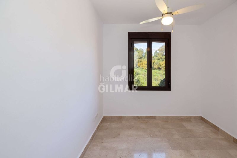 Foto e80fb27c-875b-4605-a8a8-a45879b49f15. Dúplex amb aparcament piscina a Buenas Noches Estepona