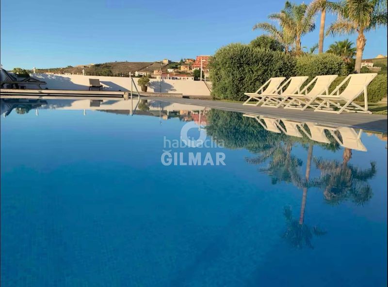 Foto 757ea86e-02af-4025-aac6-e1cff465f09a. Xalet amb calefacció aparcament piscina a Manilva pueblo Manilva