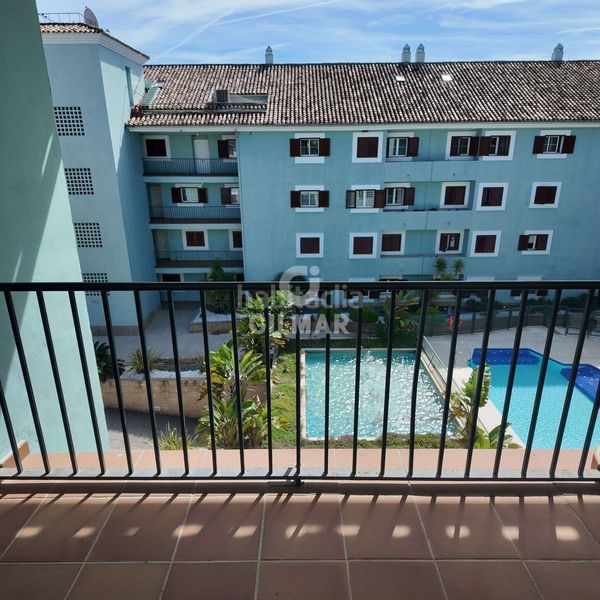 Foto 1e3555e0-c855-4064-924c-d45c46775379. Duplex avec chauffage parking piscine dans puerto de Sotogrande-la marina Sotogrande