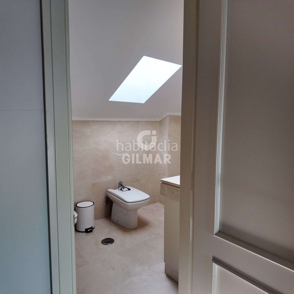 Foto 5ed27ef0-972e-44d9-82ed-8e06a1406158. Duplex avec chauffage parking piscine dans puerto de Sotogrande-la marina Sotogrande