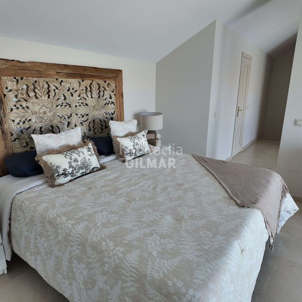 Foto dd52a91f-a6b2-474e-b95d-a21cee6048a0. Duplex avec chauffage parking piscine dans puerto de Sotogrande-la marina Sotogrande