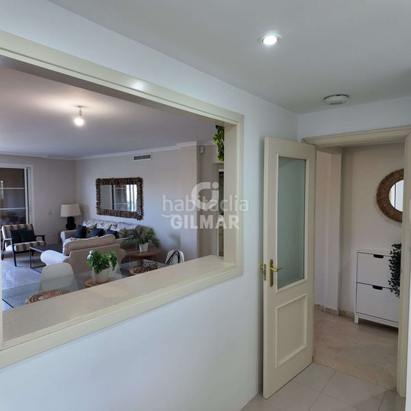 Foto ffb65954-4f79-48b0-97b5-b43f6d748ee8. Duplex avec chauffage parking piscine dans puerto de Sotogrande-la marina Sotogrande