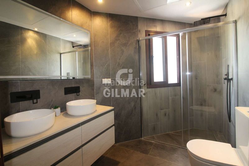 Foto e0caa033-8f21-4539-bbc7-214e9b0afc96. Xalet amb calefacció piscina a Paraiso - Barronal Estepona
