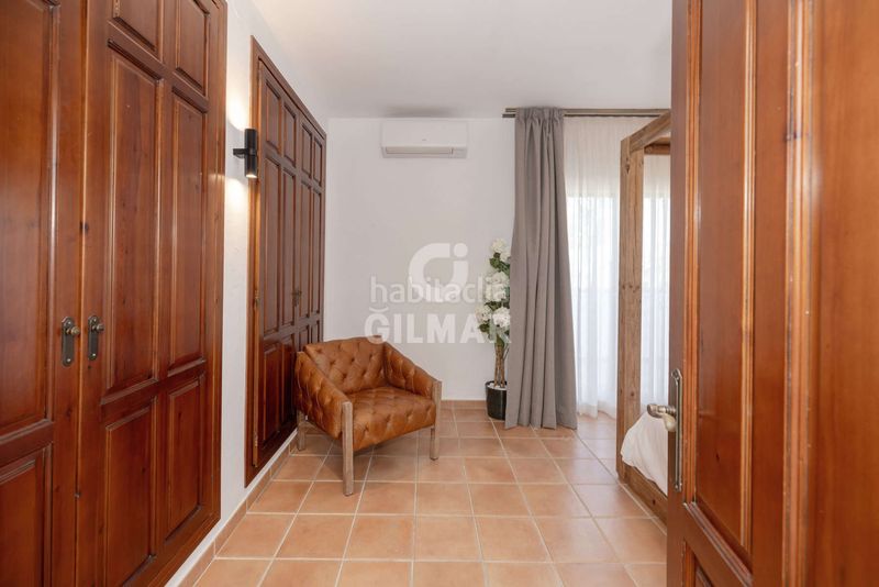 Foto e61385ec-8718-474b-a6a0-fd28b44ce1ef. Xalet amb calefacció piscina a Nueva Atalaya Estepona