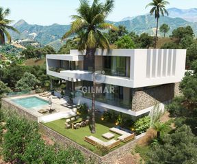 Chalet à Sotogrande Alto. Situada en el privilegiado entorno de almenara golf, en sotogran