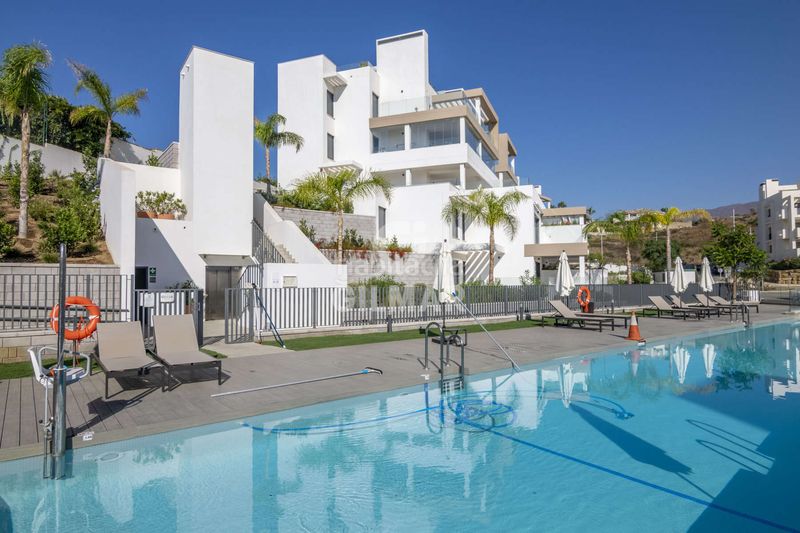 Foto 33ddb2f0-284d-46ff-b0fc-b9e5441d4277. Apartament amb calefacció aparcament a Huerta Nueva Estepona