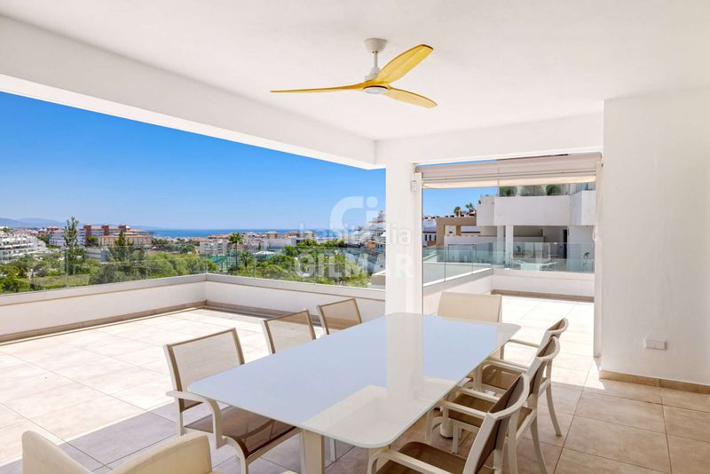 Foto 756ede82-88a2-4b70-b3c9-a71b566659ea. Apartament amb calefacció aparcament a Huerta Nueva Estepona