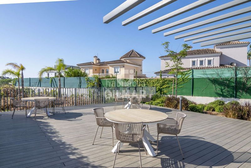 Foto bf244714-42e2-4fb5-ae49-59c4cbba4ecb. Apartament amb calefacció aparcament a Huerta Nueva Estepona