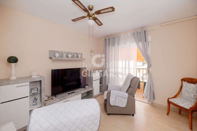 Foto f87ff09f-b8e5-4986-8d80-04ecae06d551. Pis a puerto de Estepona Estepona