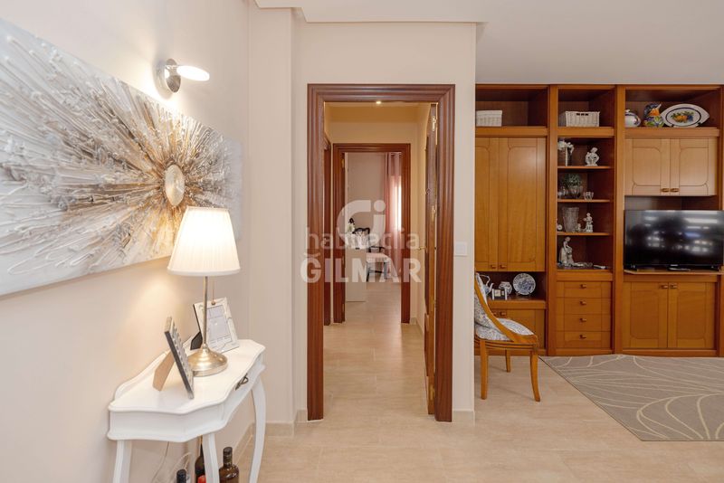 Foto ffdd1ce7-bb9f-4422-a7ba-6346c4bbc88f. Pis a puerto de Estepona Estepona