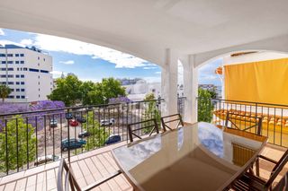 Appartamento in Puerto de Estepona. Descubre este fantástico apartamento situado en una de las zonas