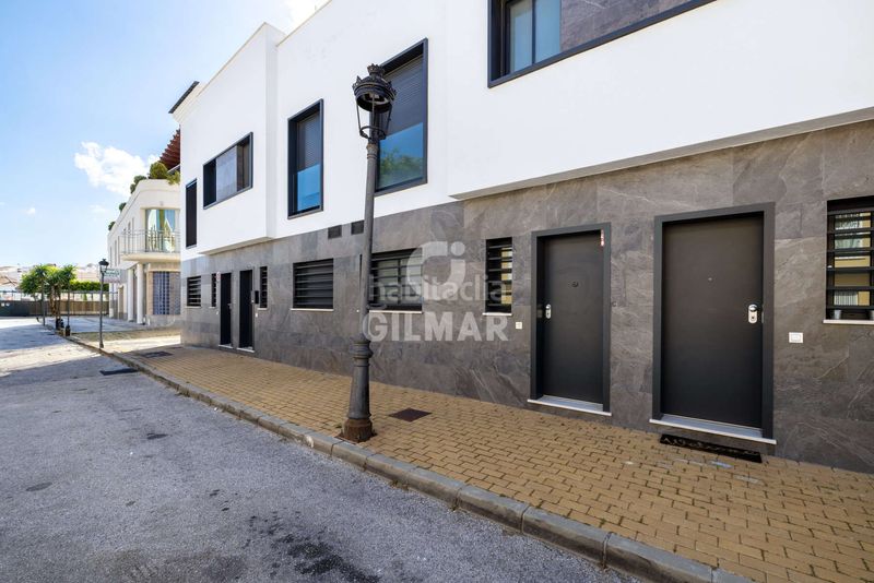 Foto de6e1d15-5c61-4721-ad83-6116d213ada4. Casa adossada amb calefacció aparcament a Cancelada Estepona