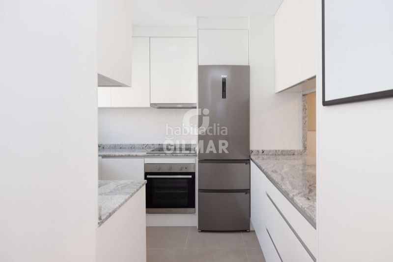 Foto f560b5ea-ae2a-4098-b510-b3a3b206b59c. Casa adossada amb calefacció aparcament a Cancelada Estepona