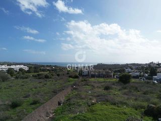 Xalet a Guadalobón. Exclusiva villa de estilo mediterráneo contemporáneo actualmente