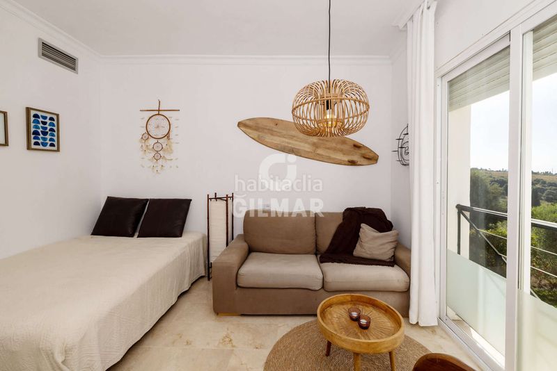 Foto c538ea55-e5e1-48ef-834e-dea7d36c13cb. Planta baixa amb aparcament piscina a Bel - Air Estepona