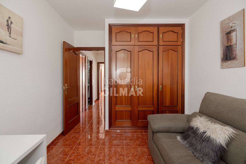 Foto 0c2b1484-00d0-4b3f-958b-fe21a7294f66. Casa adossada amb calefacció aparcament a Zona Calvario Estepona