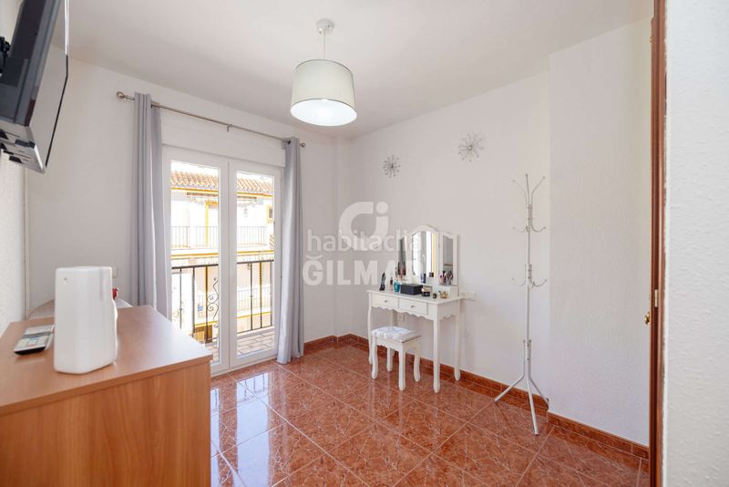 Foto 5149b587-c301-48c6-837a-cc0783105dc8. Casa adossada amb calefacció aparcament a Zona Calvario Estepona