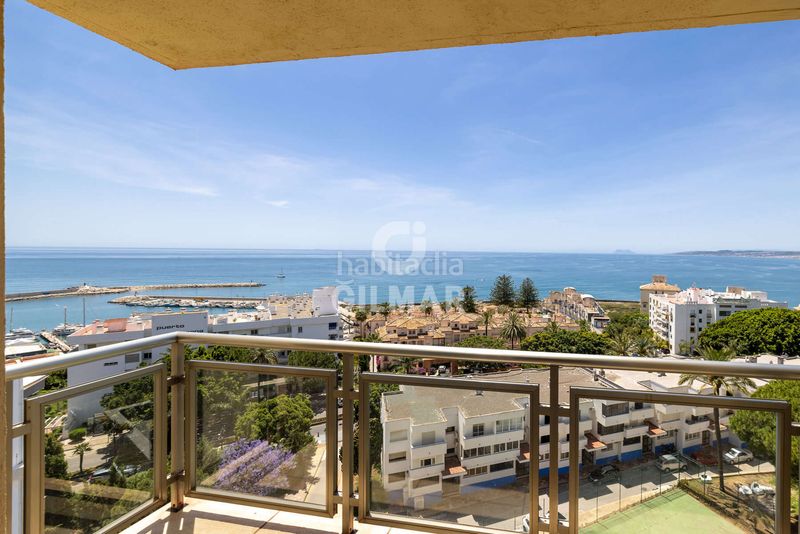 Foto 42140cde-ae19-4237-ba66-440ab9e14e14. Apartament amb calefacció piscina a puerto de Estepona Estepona