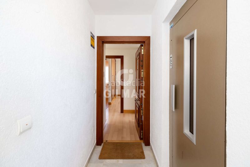 Foto 5e30df85-1911-4e75-b253-a09287b2bb56. Apartament amb calefacció piscina a puerto de Estepona Estepona
