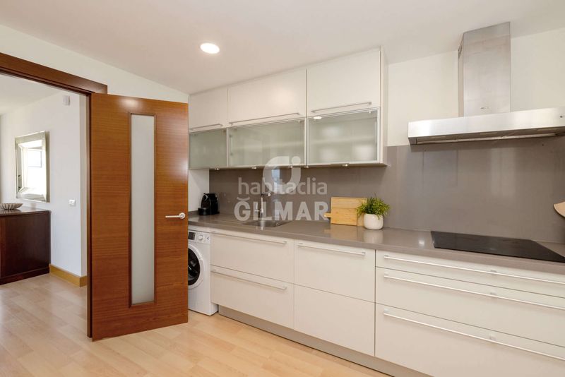 Foto 8dda2264-f73d-4937-9e6f-e0a41f5e91b8. Apartament amb calefacció piscina a puerto de Estepona Estepona