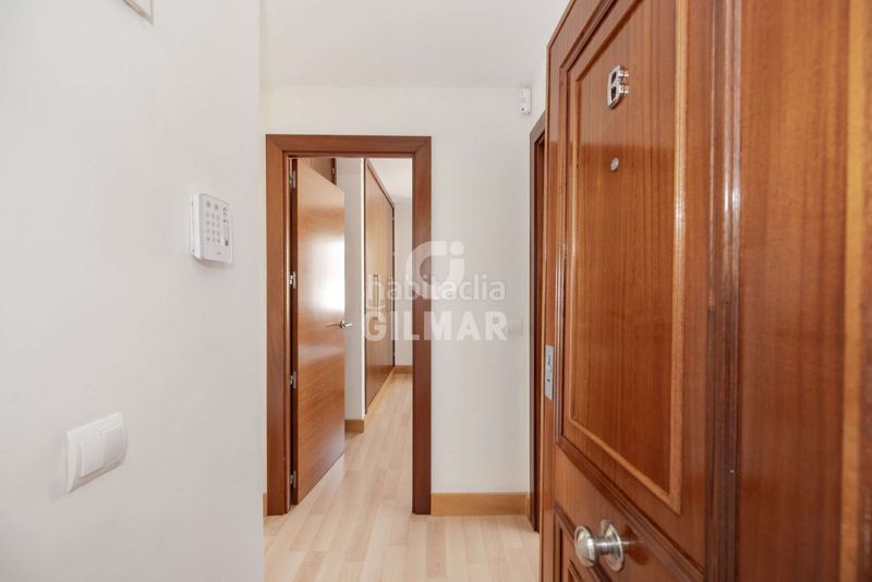 Foto acf6b35c-397e-48c2-abdd-28ba584b365b. Apartament amb calefacció piscina a puerto de Estepona Estepona