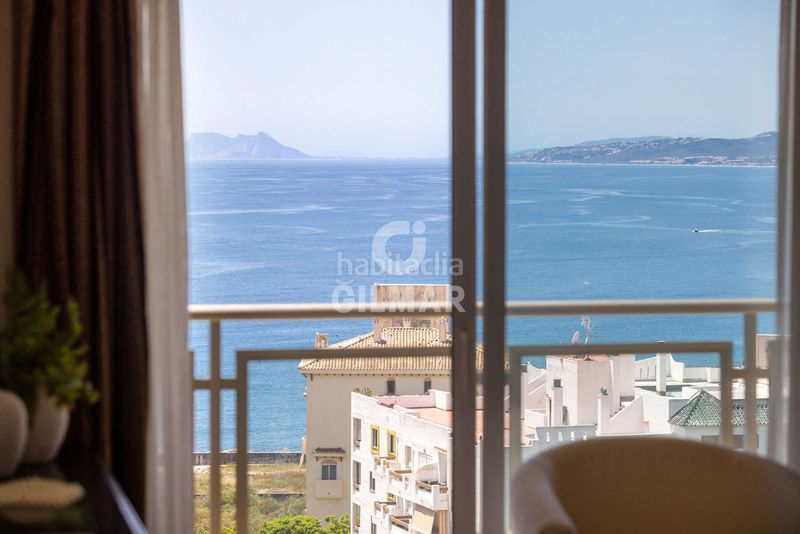 Foto e0860bef-94a9-4a61-ba34-3f5a17c0e106. Apartament amb calefacció piscina a puerto de Estepona Estepona