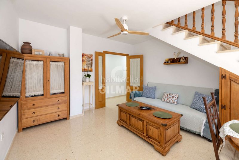 Foto f2dd11ce-c554-401c-8888-92420c540532. Dúplex amb calefacció aparcament piscina a Huerta Nueva Estepona